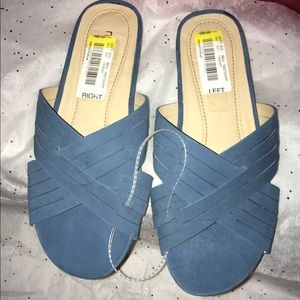 ‘Nurture’  Blue Women’s Sandals , size 6 1/2M.